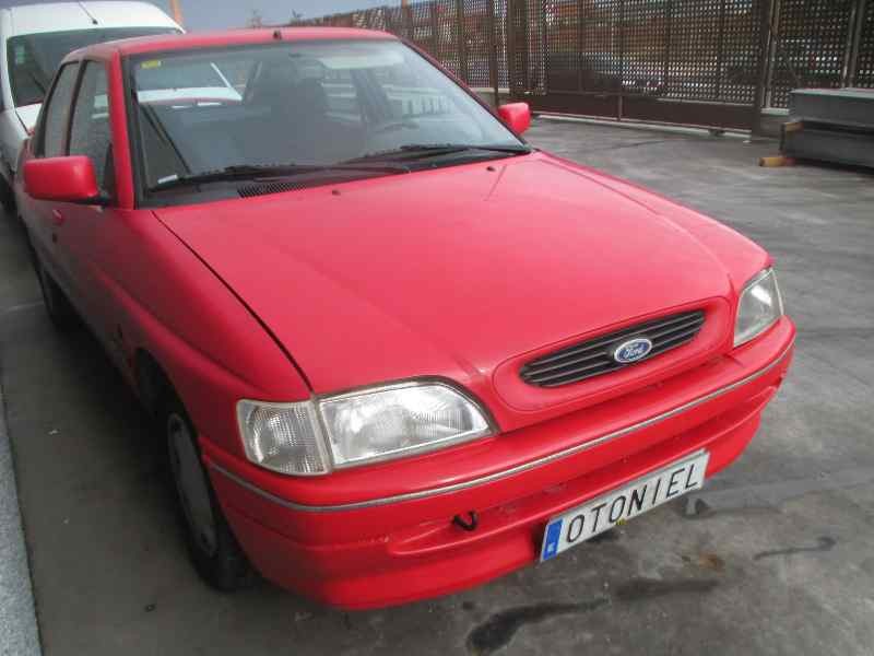 ford escort berlina/turnier del año 1994