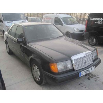 MERCEDES-BENZ CLASE E (W124) BERLINA