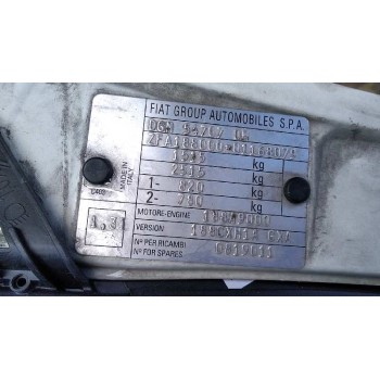 fiat punto berlina (188) del año 2011