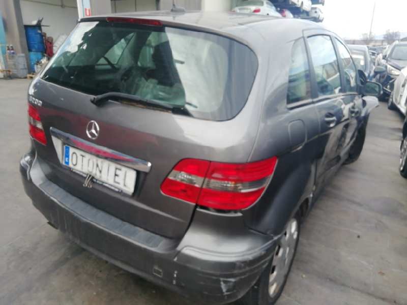 MERCEDES-BENZ CLASE B (W245)