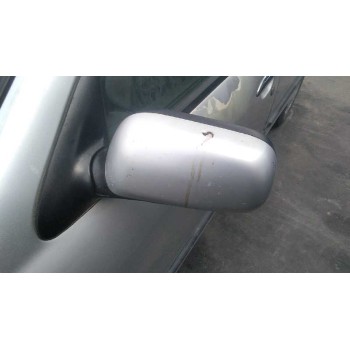 nissan primera berlina (p11) del año 1999