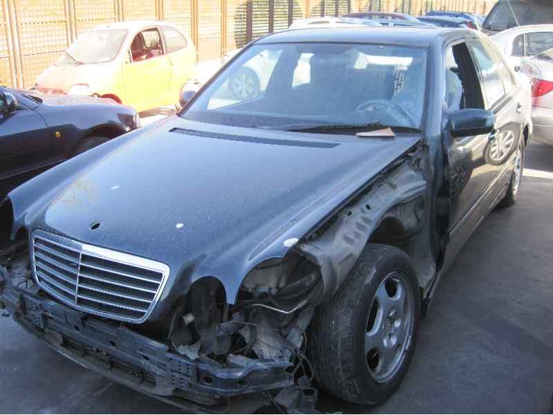 MERCEDES-BENZ CLASE E (W210) BERLINA DIESEL