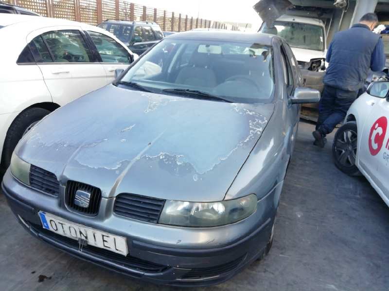 SEAT LEON (1M1)