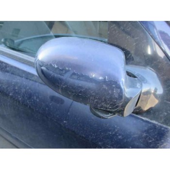 ford focus berlina (cak) del año 2000