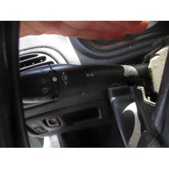 peugeot 206 berlina del año 2004