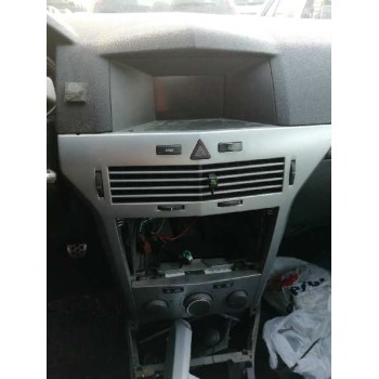 opel astra gtc del año 2006