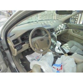 volvo s80 berlina del año 2000