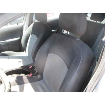 peugeot 206 berlina del año 2004