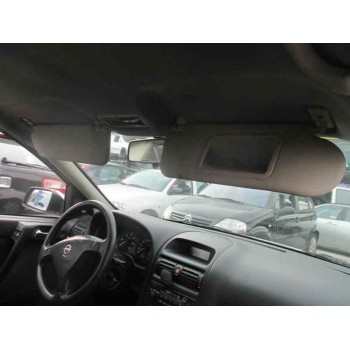 opel astra g berlina del año 2001