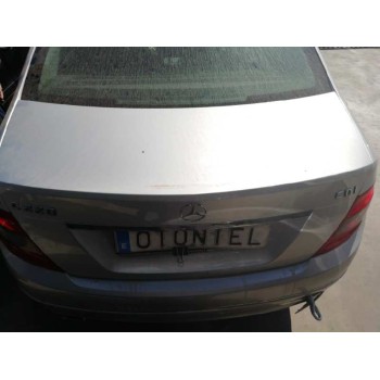 mercedes-benz clase c (w204) berlina del año 2008