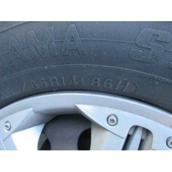 ford focus berlina (cak) del año 2000