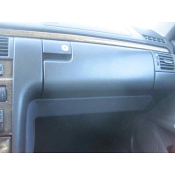 mercedes-benz clase e (w210) berlina diesel del año 2000