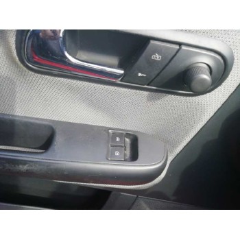 seat ibiza (6l1) del año 2004