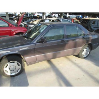 mercedes-benz clase c (w201) berlina del año 1992
