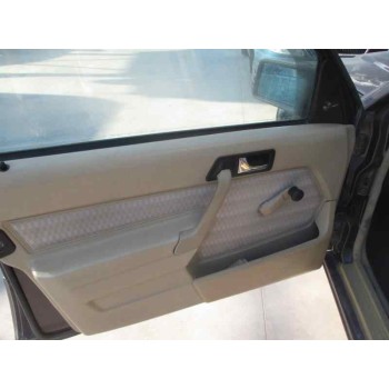 mercedes-benz clase c (w201) berlina del año 1992