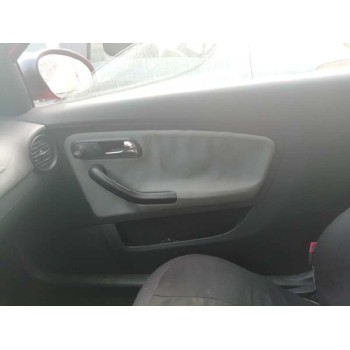 seat ibiza (6l1) del año 2004