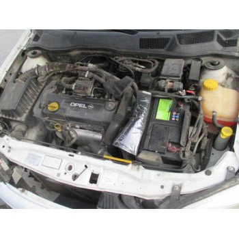 opel astra g berlina del año 2001