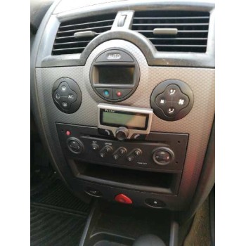 renault megane ii berlina 5p del año 2004