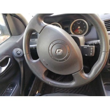 renault megane ii berlina 5p del año 2004