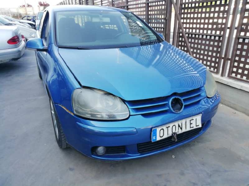 VOLKSWAGEN GOLF V BERLINA (1K1)