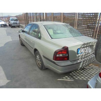 volvo s80 berlina del año 2000