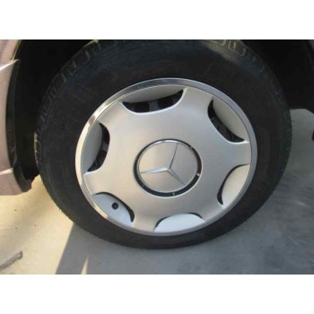 mercedes-benz clase c (w201) berlina del año 1992