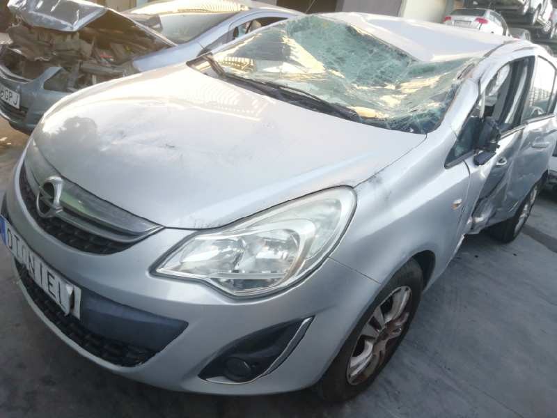 opel corsa d del año 2012
