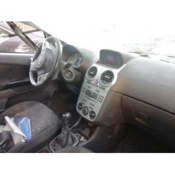 opel corsa d del año 2012