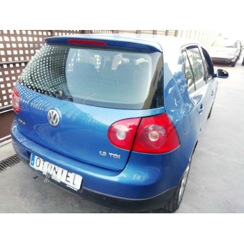 volkswagen golf v berlina (1k1) del año 2004