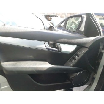 mercedes-benz clase c (w204) berlina del año 2008