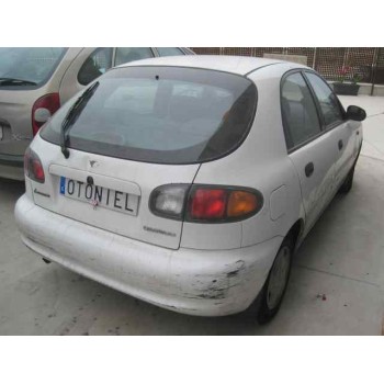 daewoo lanos del año 2002