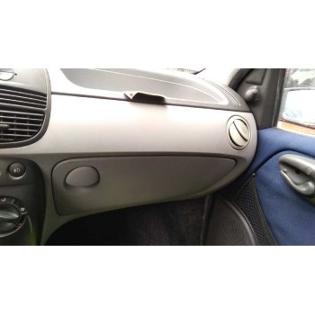 fiat punto berlina (188) del año 2000