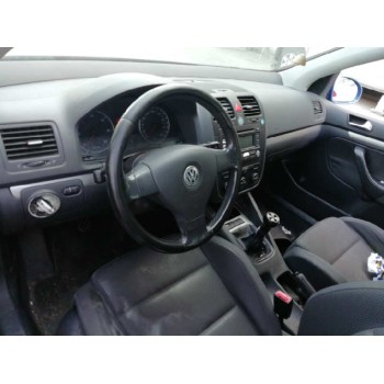 volkswagen golf v berlina (1k1) del año 2004