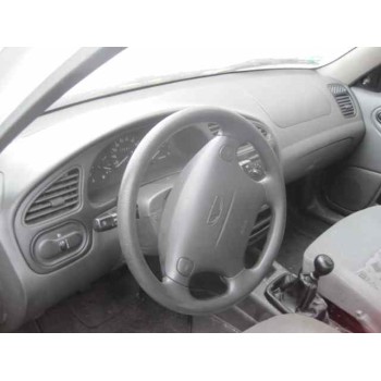 daewoo lanos del año 2002