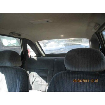 ford escort berlina/turnier del año 1992