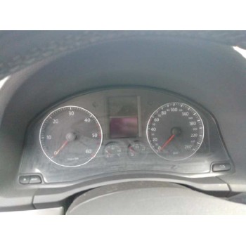 volkswagen golf v berlina (1k1) del año 2004