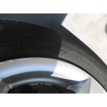 ford focus berlina (cak) del año 2001