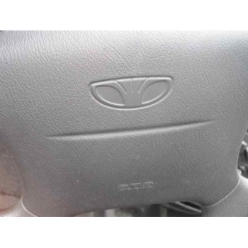 daewoo lanos del año 2002