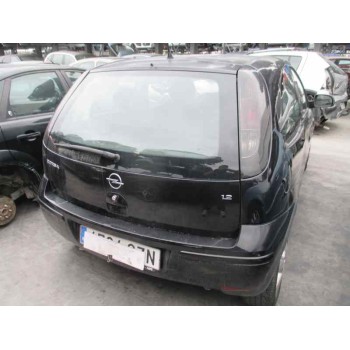 opel corsa c del año 2004