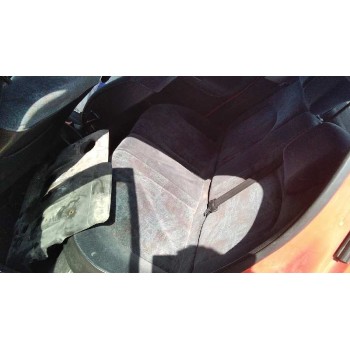 peugeot 206 berlina del año 2001