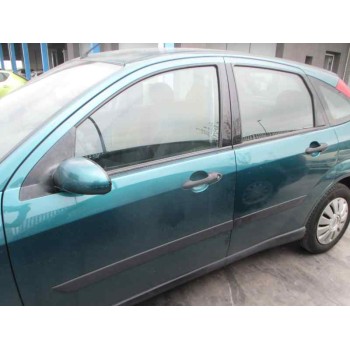 ford focus berlina (cak) del año 2001