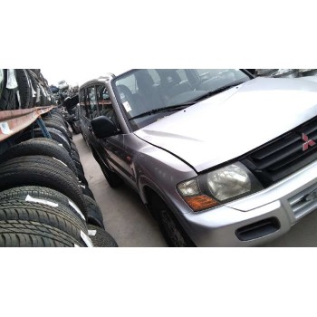 mitsubishi montero (v60/v70) del año 2001