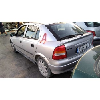 opel astra g berlina del año 1999