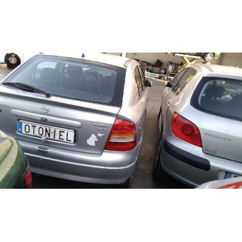 opel astra g berlina del año 1999