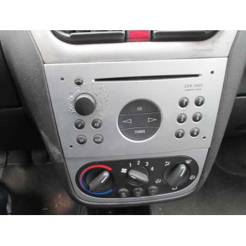 opel corsa c del año 2004