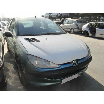 peugeot 206 berlina del año 2000