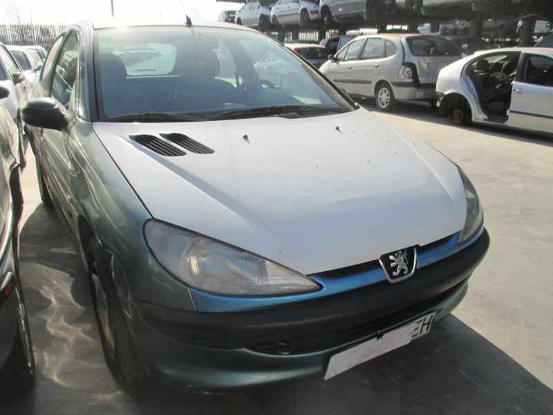 PEUGEOT 206 BERLINA