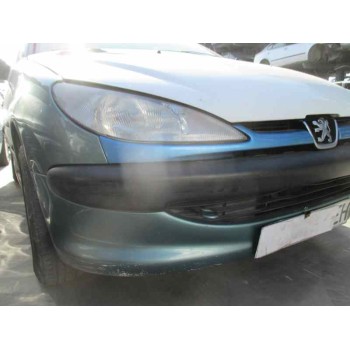 peugeot 206 berlina del año 2000