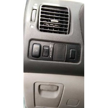 mitsubishi space star (dg0) del año 2002