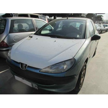 peugeot 206 berlina del año 2000